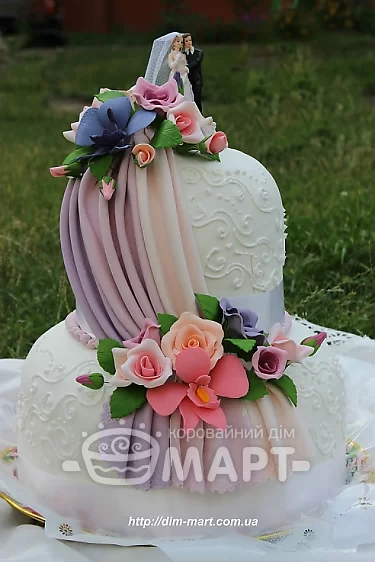 Короваї з мастичним оздобленням - Класичний шик Км8(пастельний)