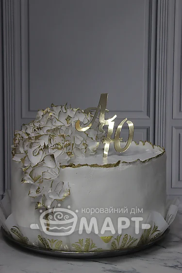 Короваї з мастичним оздобленням -  Фантазія Км195(золотий)