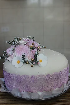 Королівський піон Км157(бузковий, закритий)